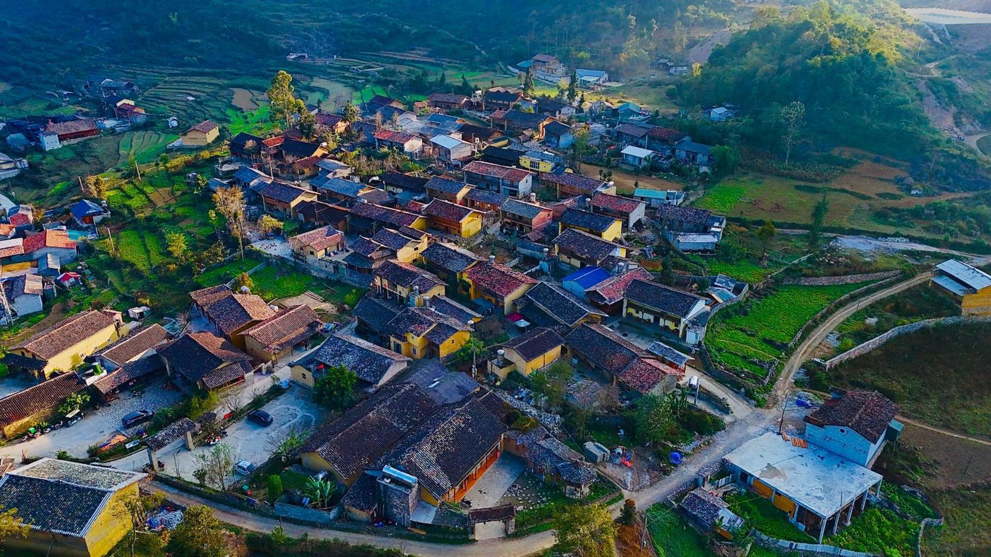 Aparthotel Tl Adventure Tour & Motorbike à Ha Giang Extérieur photo